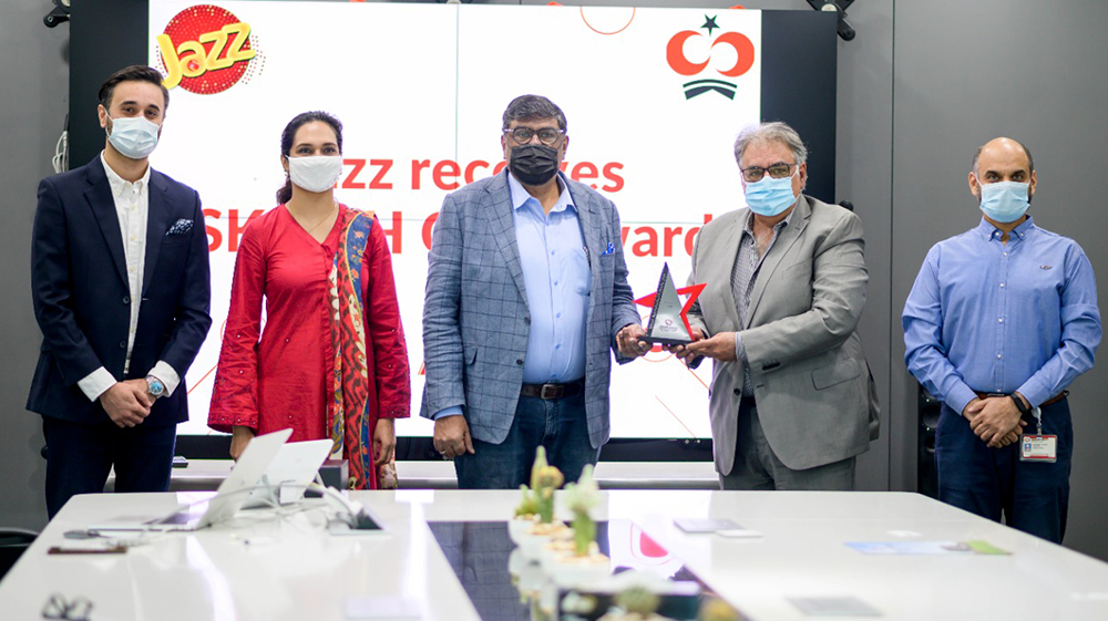 Jazz conferred with the Shaukat Khanum Corporate Social Responsibility Award 2020